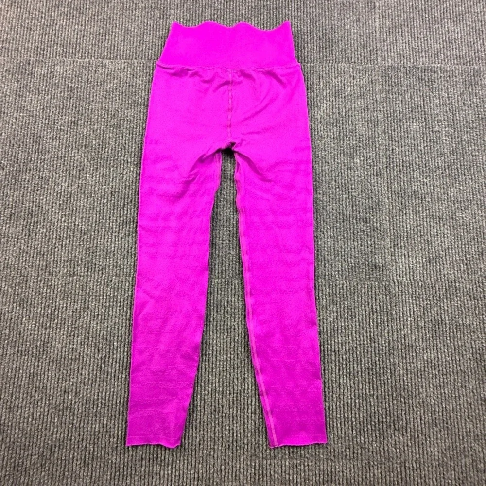 Fabletics SculptKnit Size Unknown High Waisted Leggings Magenta Purple Textured